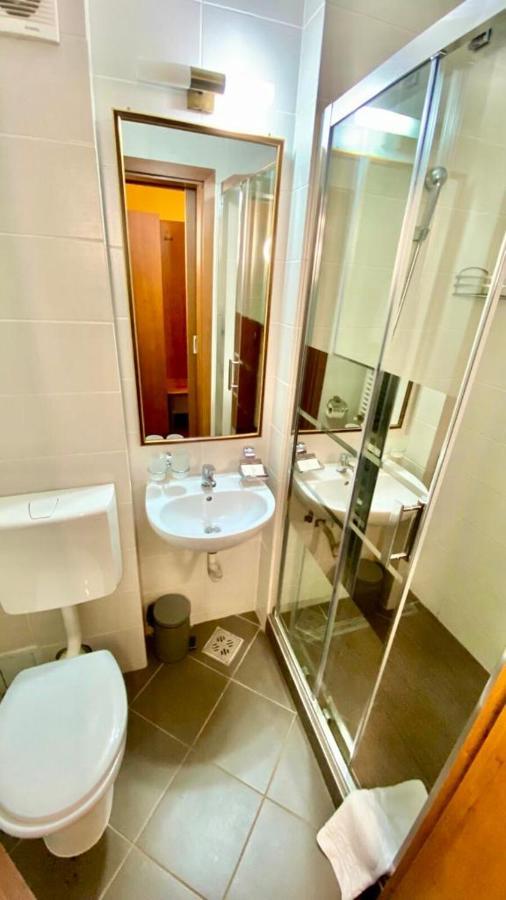 Hotel Termal Geoagiu Băi 외부 사진